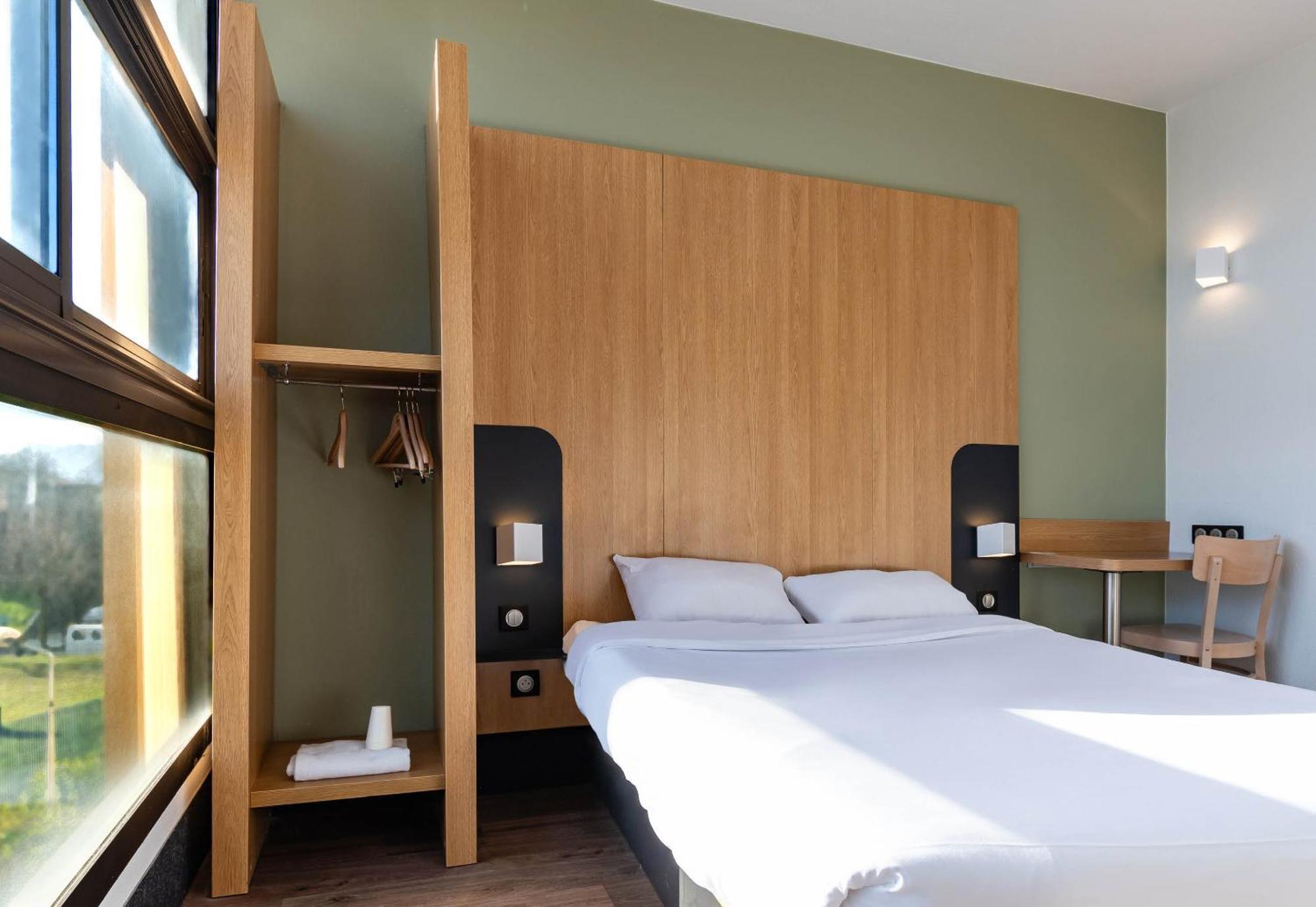 B&B Hotel Grenoble Centre Verlaine Eksteriør bilde